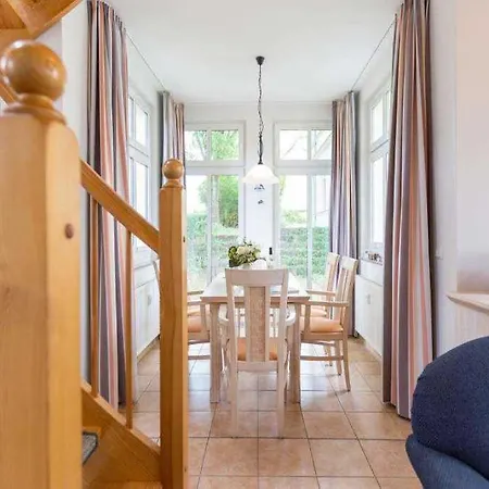 Gartenhaus Der Ostseevilla, App 8 *