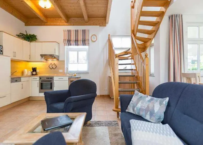 Gartenhaus Der Ostseevilla, App 8 *